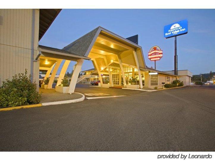 רוזבורג Americas Best Value Inn מראה חיצוני תמונה